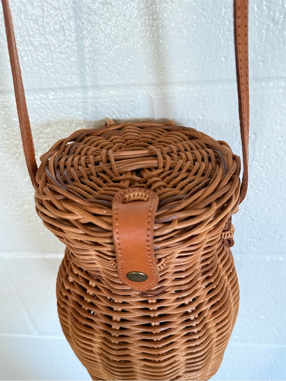 Honeypot Wicker Crossbody Bag Basket Leather Strap